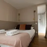 Готель Au Coeur Du Quartier Historique - Maison Alternativi Кан