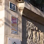 Au Coeur Du Quartier Historique - Maison Alternativi Готель *