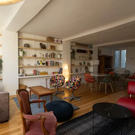 Otel Au Coeur Du Quartier Historique - Maison Alternativi *