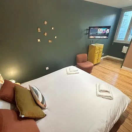 Au Coeur Du Quartier Historique - Maison Alternativi Otel