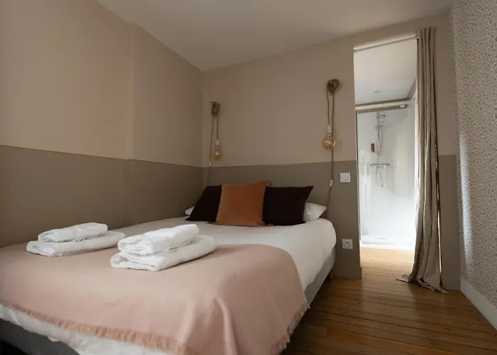 Otel Au Coeur Du Quartier Historique - Maison Alternativi Caen