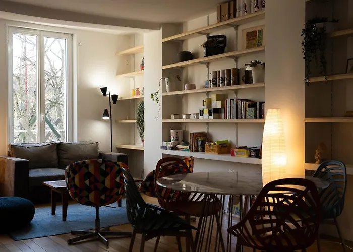 Au Coeur Du Quartier Historique - Maison Alternativi Otel *