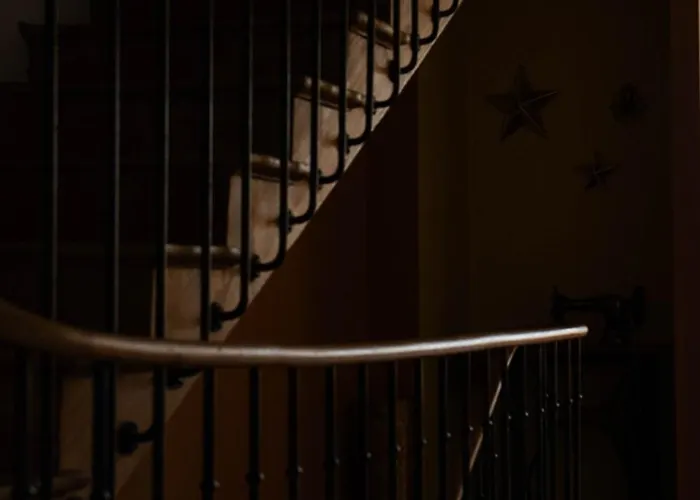 Au Coeur Du Quartier Historique - Maison Alternativi Otel *